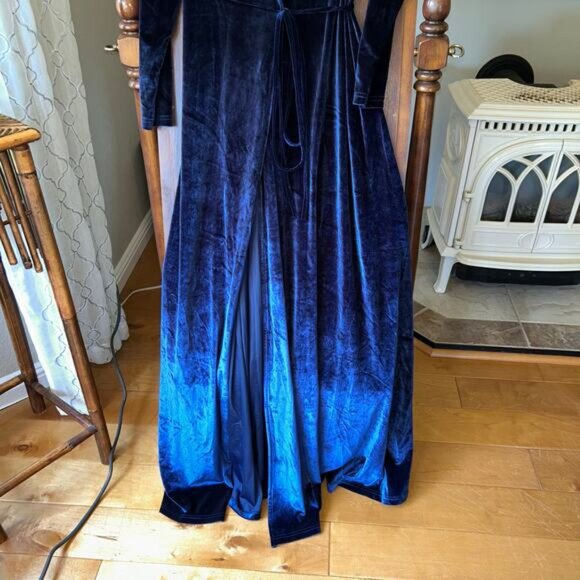 BALTIC BORN Sz small Navy Blue Esmeralda Velvet Wrap Maxi Dress EUC - Picture 2 of 10